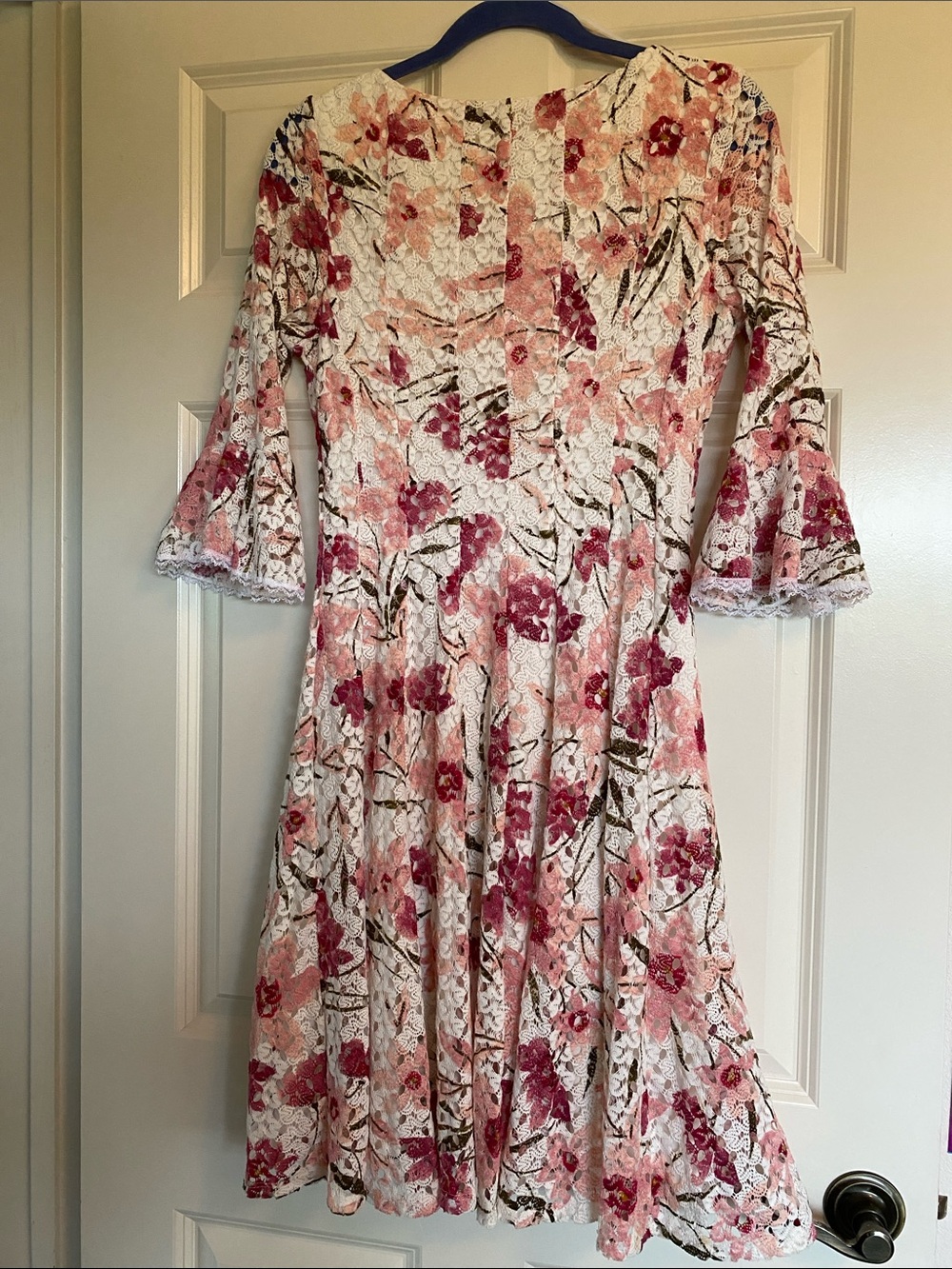 Rabbit Rabbit Rabbit White & Pink Floral Lace Midi Dress - Picture 3 of 3